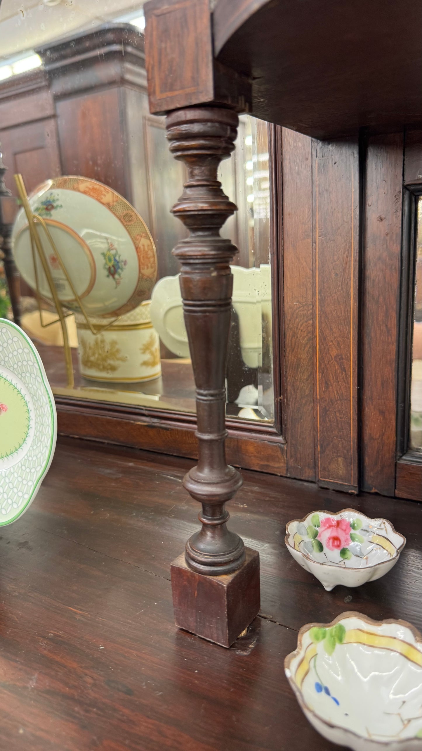 Rosewood Edwardian Étagère