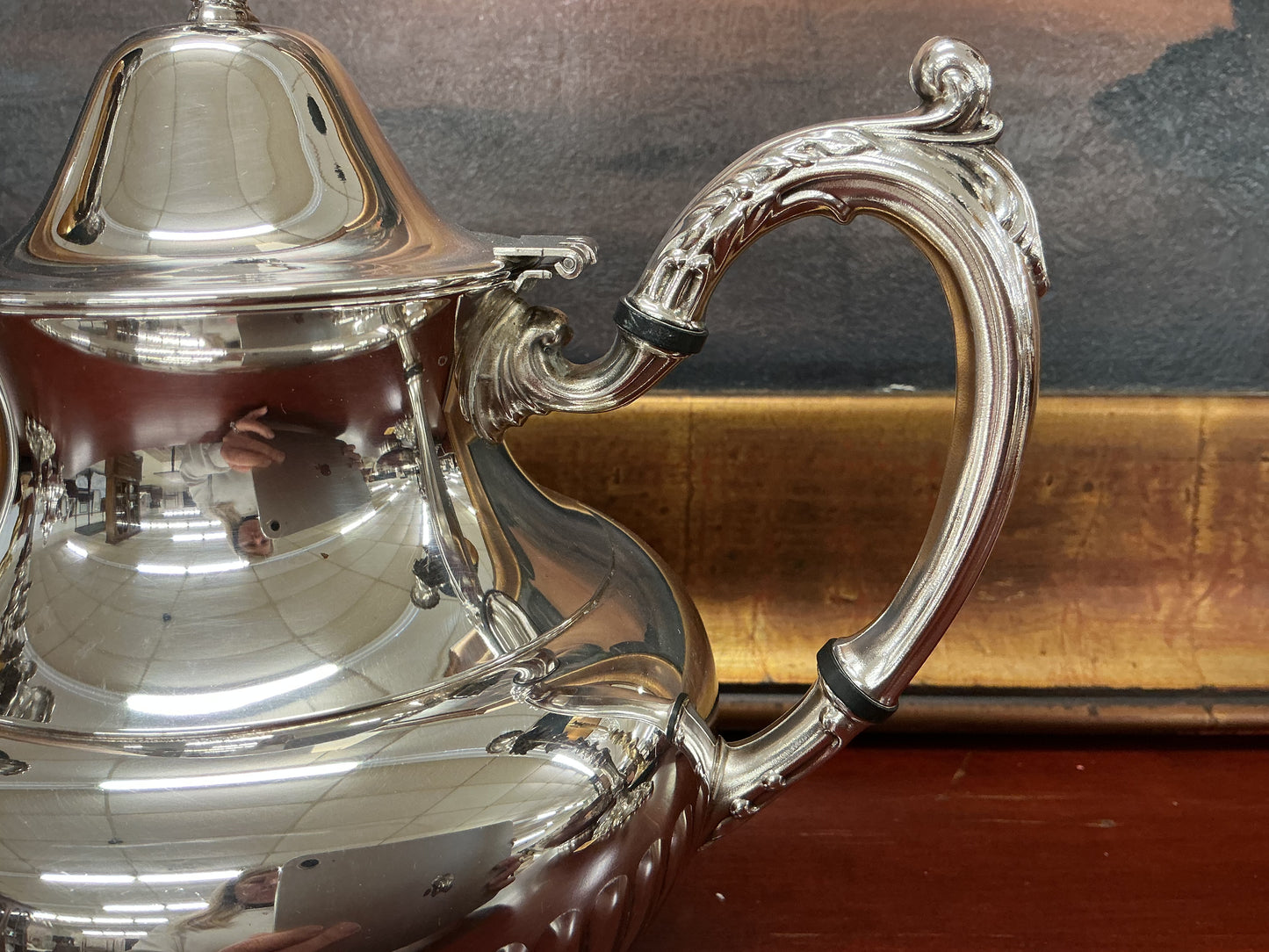 Vintage Oneida Silverplate Coffee / Tea Pot