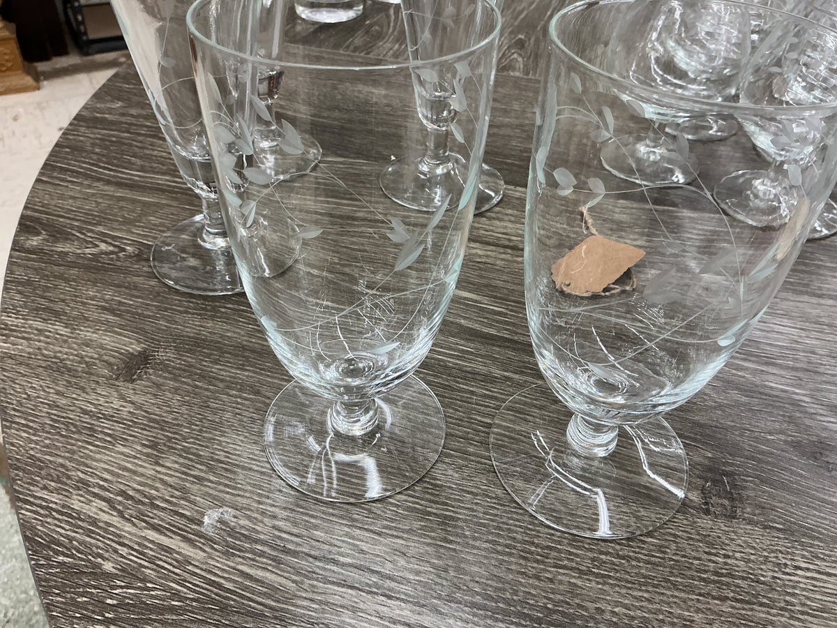 Short steamed tea glasses