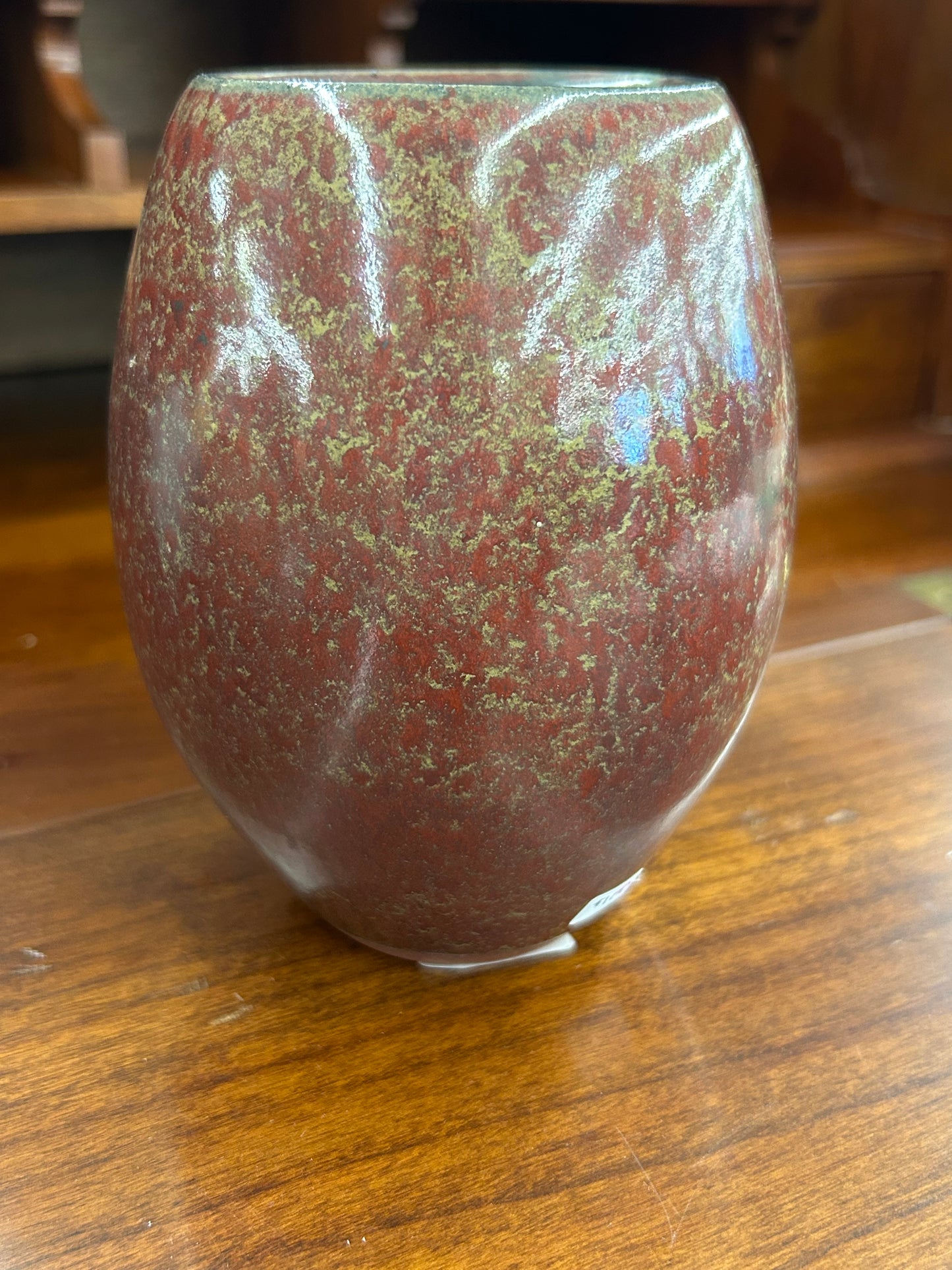 “New Clairvaux” pottery vase with a striking red glaze