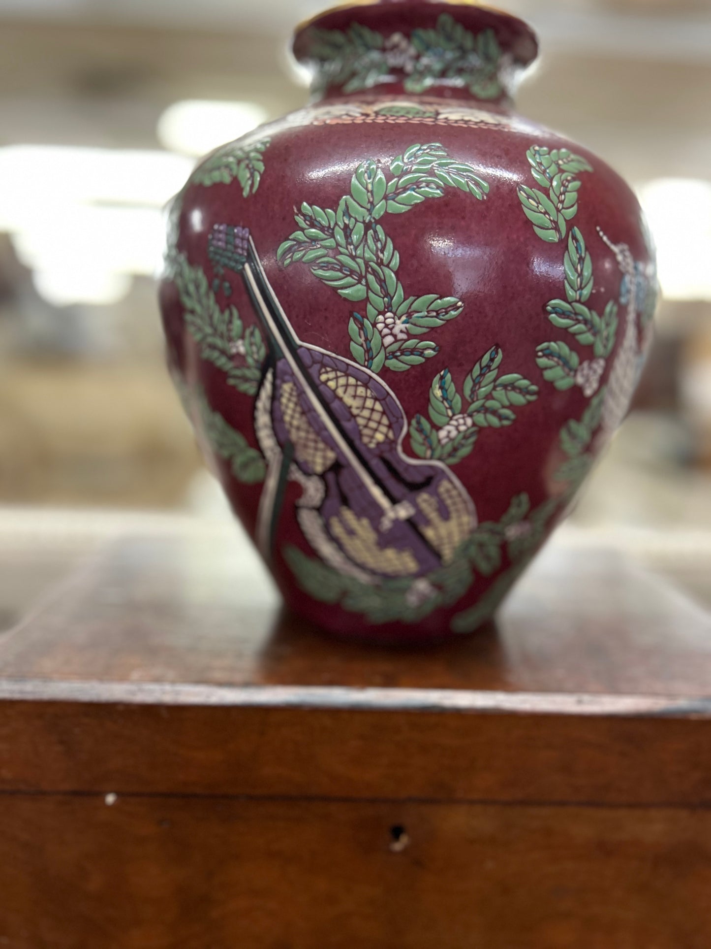 Andrea by Sadek Chinoiserie Style Vase