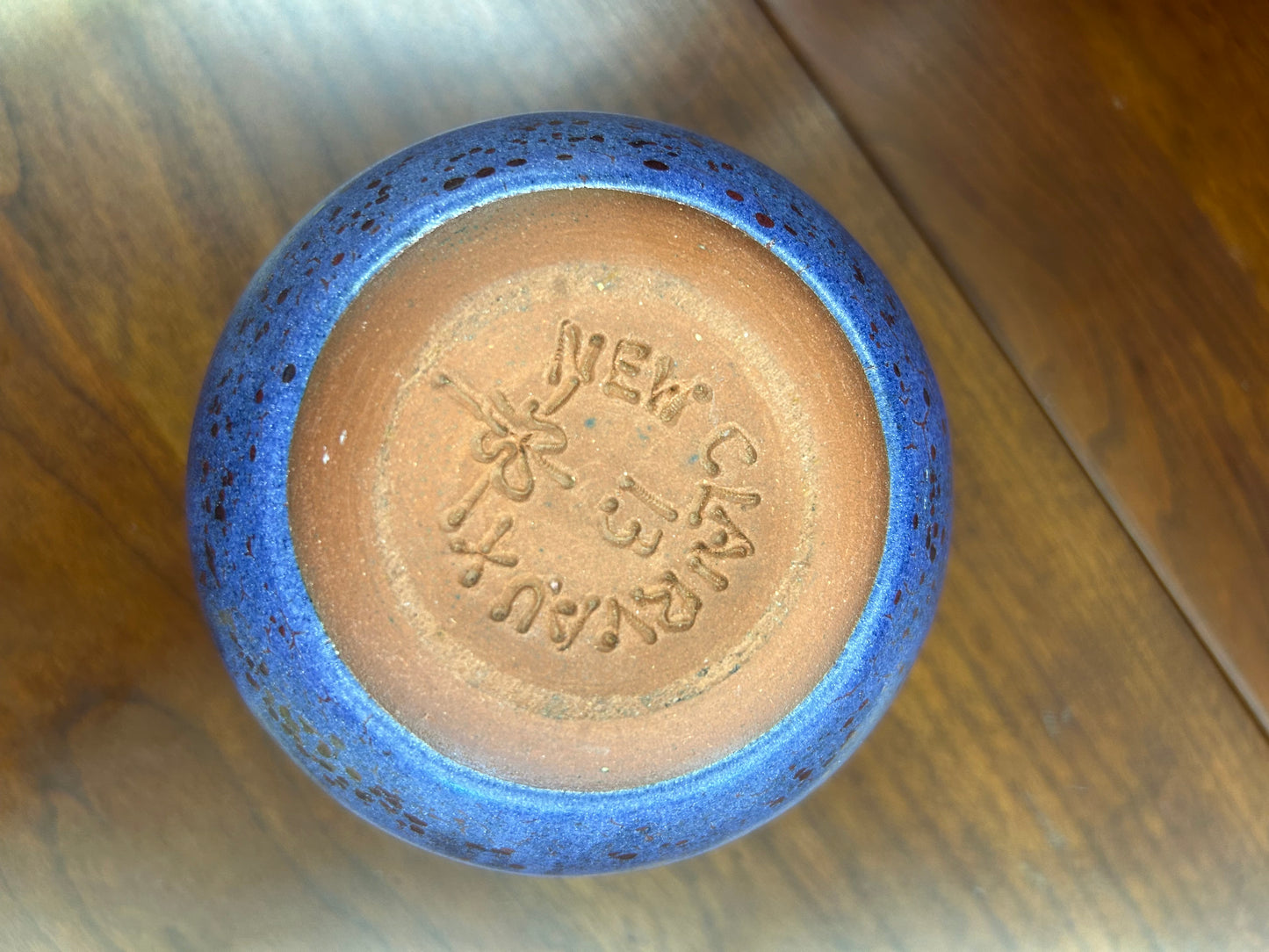 New Clairvaux pottery vase (small chip)