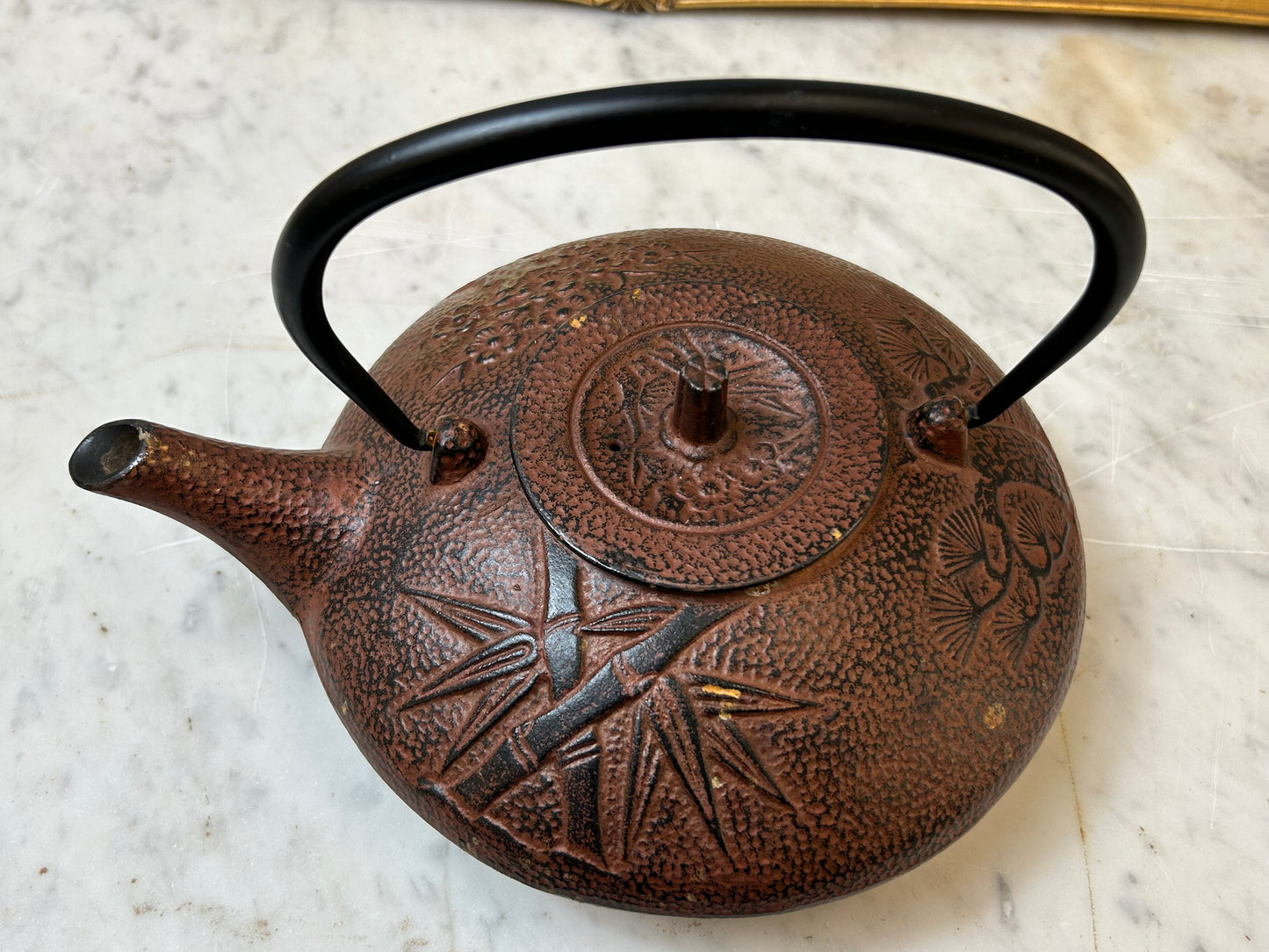 Japanese tetsubin-style cast iron teapot
