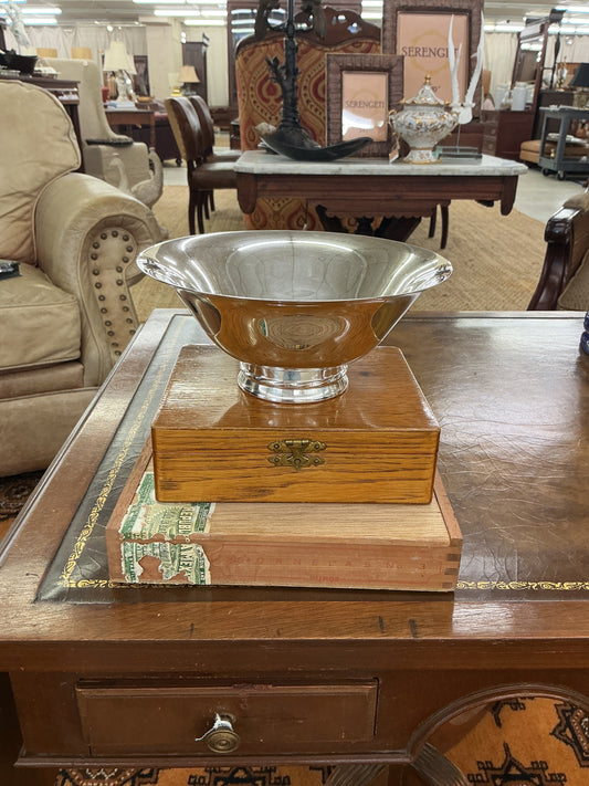 Vintage Towle Silverplate Pedestal Bowl