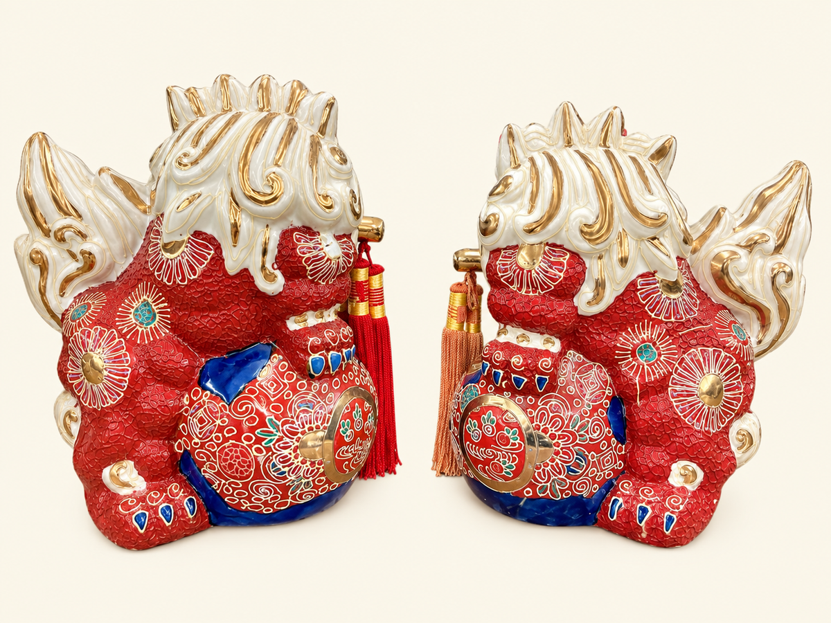 Vintage Ceramic Guardian Lion / Foo Dog Pair