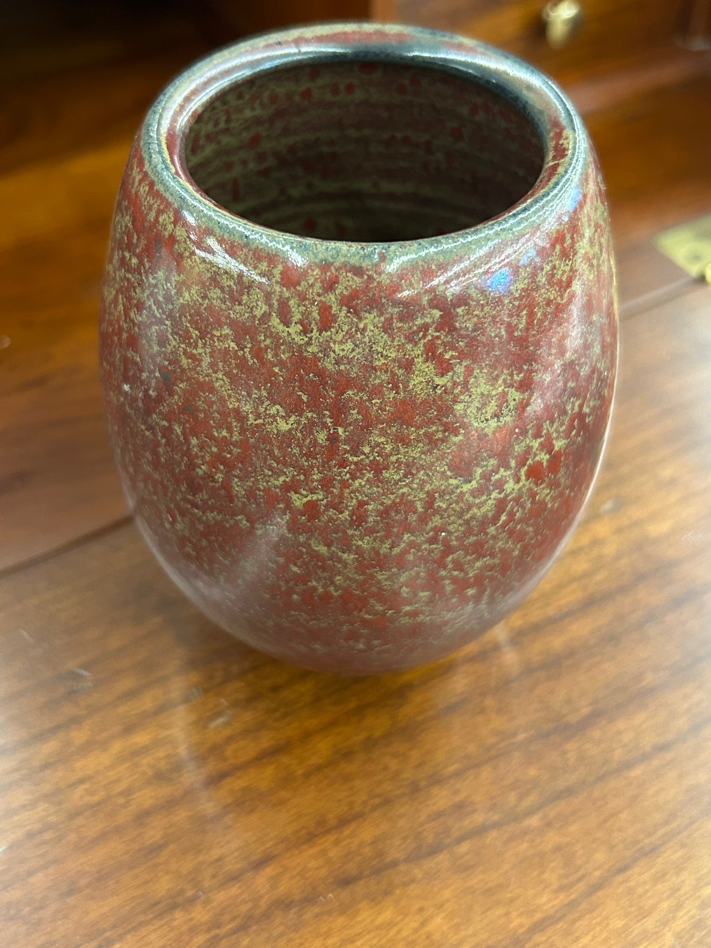 “New Clairvaux” pottery vase with a striking red glaze