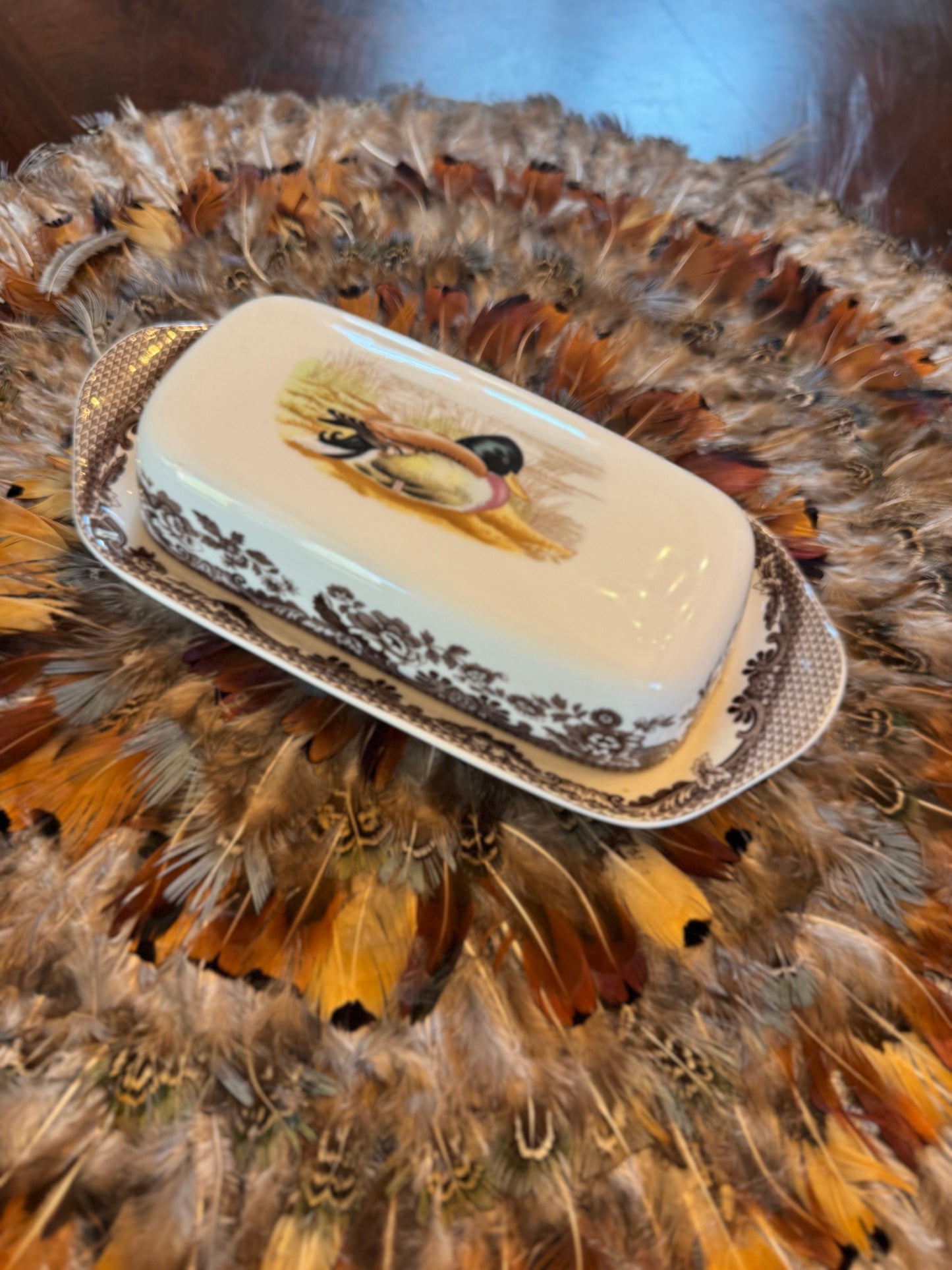 Pheasant feather place mats