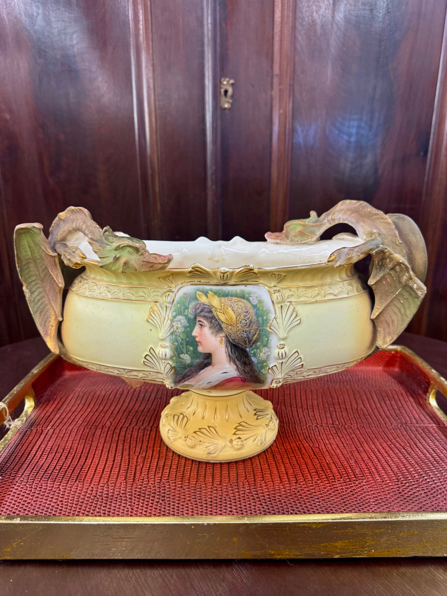 Exceptional antique Royal Wettina porcelain jardinière/centerpiece