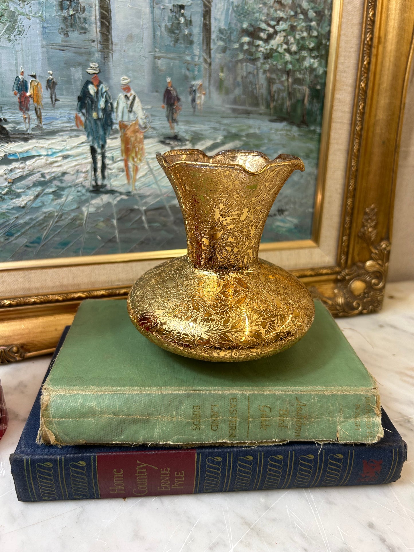 Vintage Lotus Glass Co.Vase