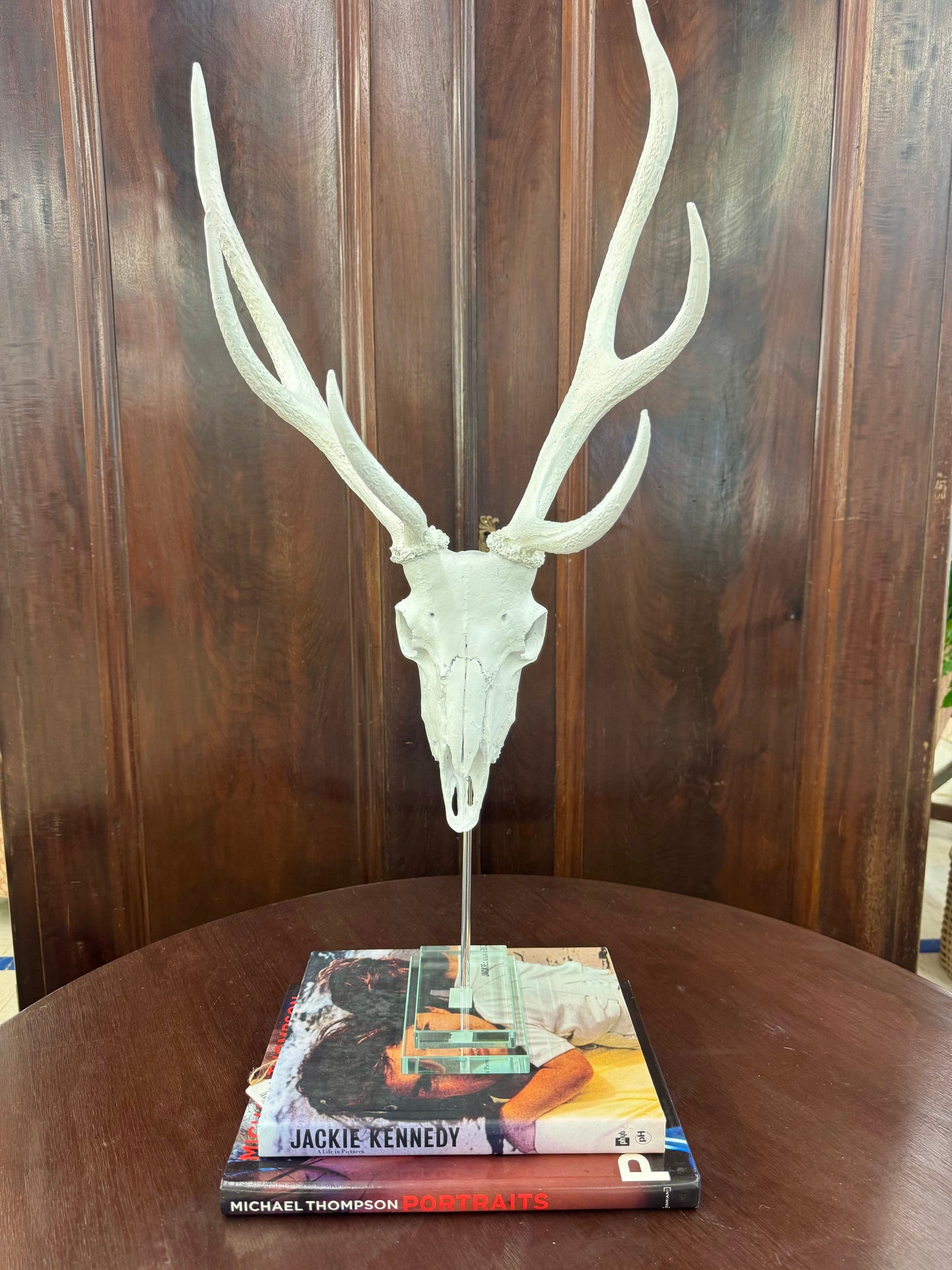 White Deer Skull Double Step Glass Base