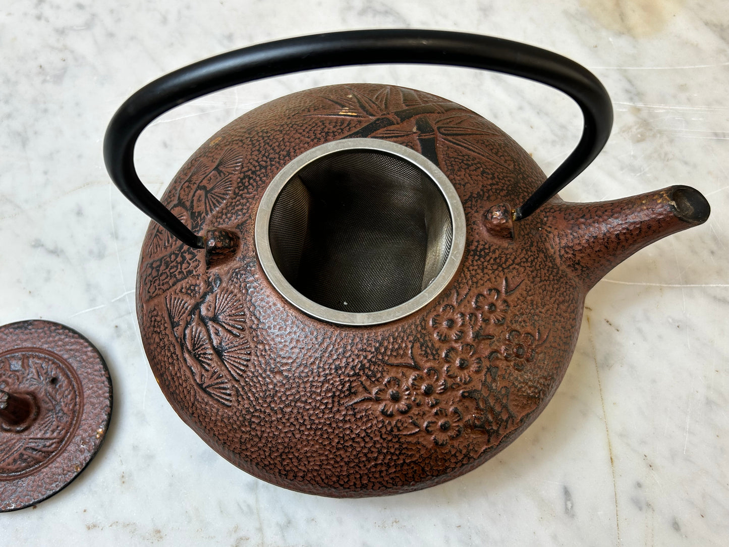 Japanese tetsubin-style cast iron teapot