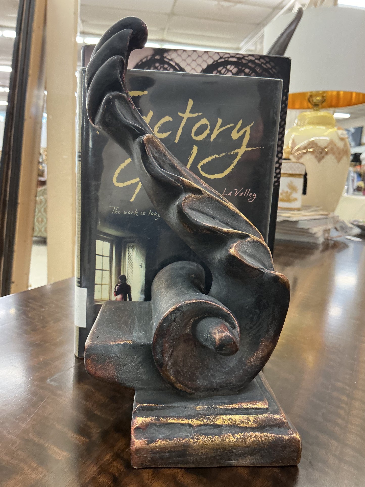 Architectural Acanthus Bookends