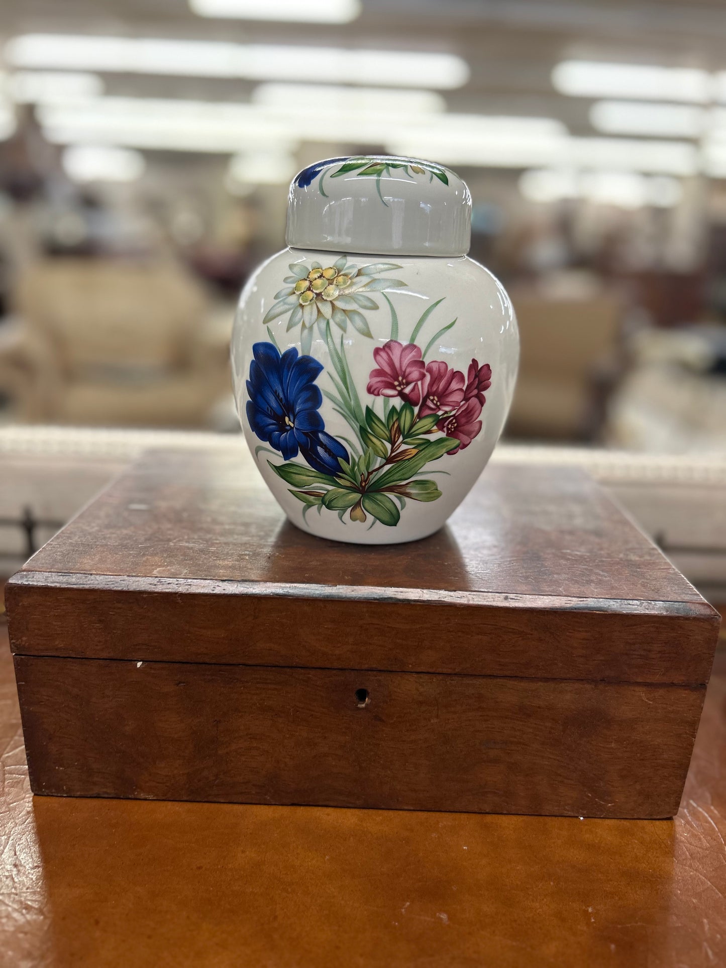 Hand-Painted Porcelain Ginger Jar
Signed & Dated 1985
