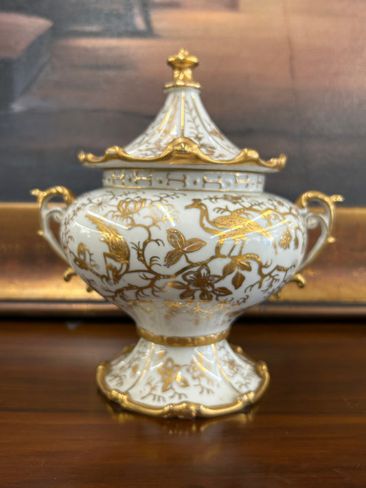 Vintage Chinoiserie Porcelain Covered Urn