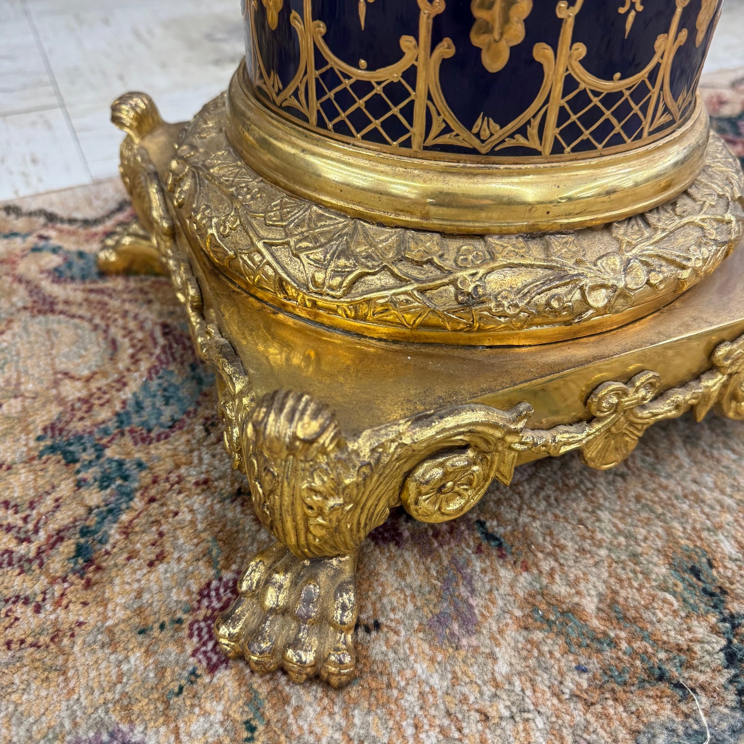 Pair of beautiful porcelain urns