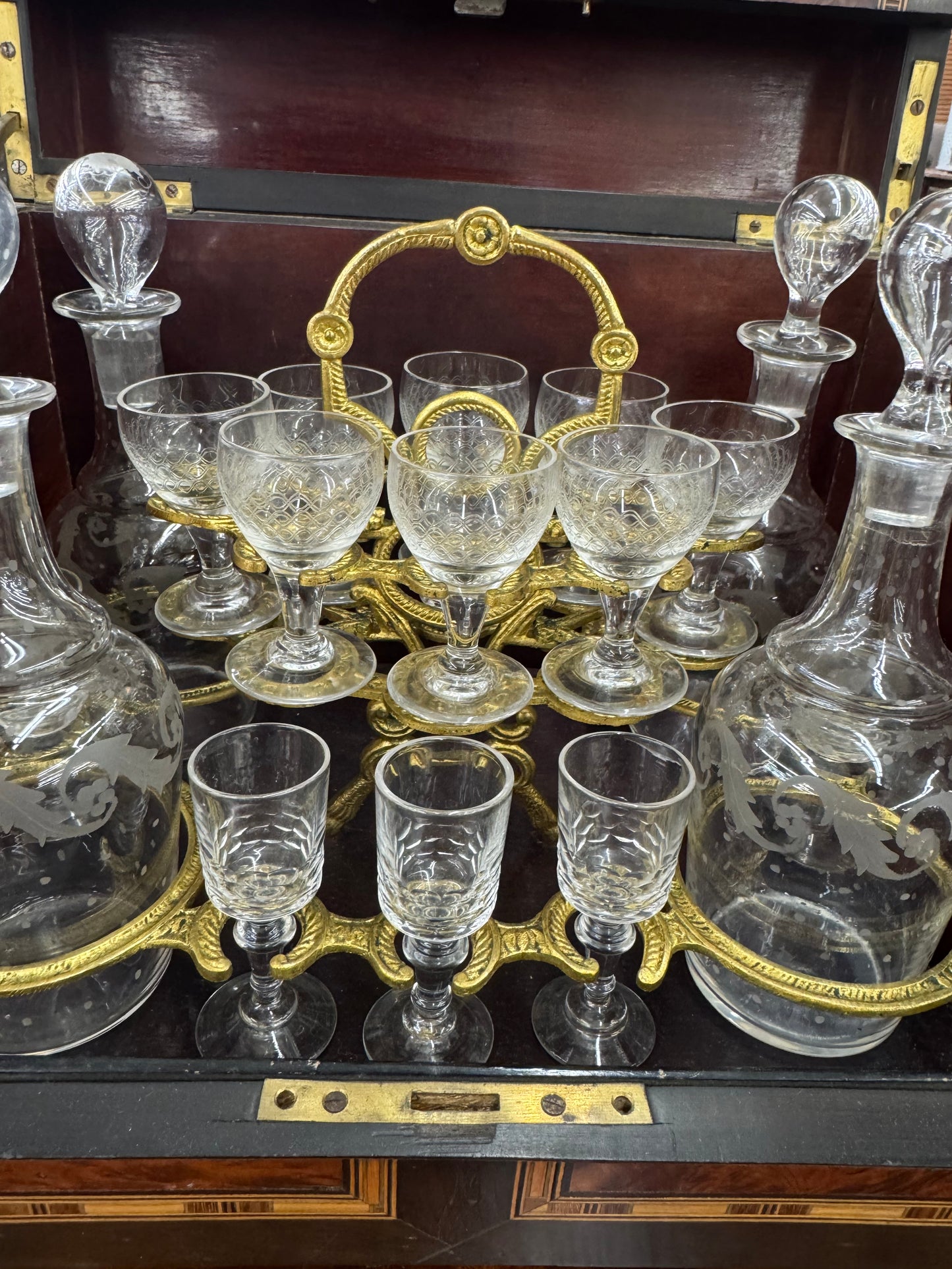 Antique Victorian Burl Walnut Tantalus Decanter Box with Cut Crystal Decanters & Glasses