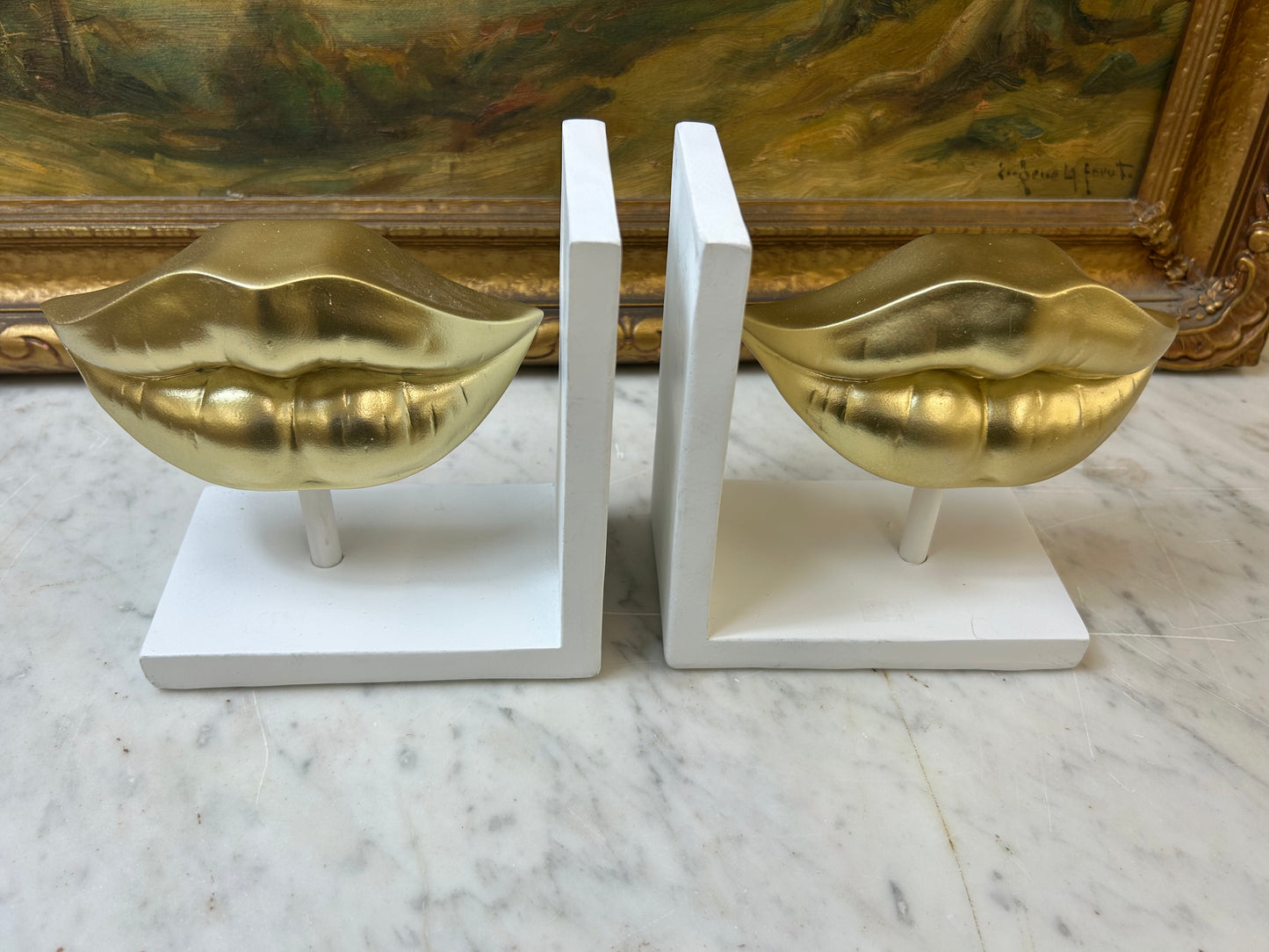 Modern glam gold lips bookends