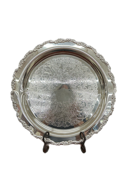 Elegant vintage silverplate serving tray by Oneida (USA)