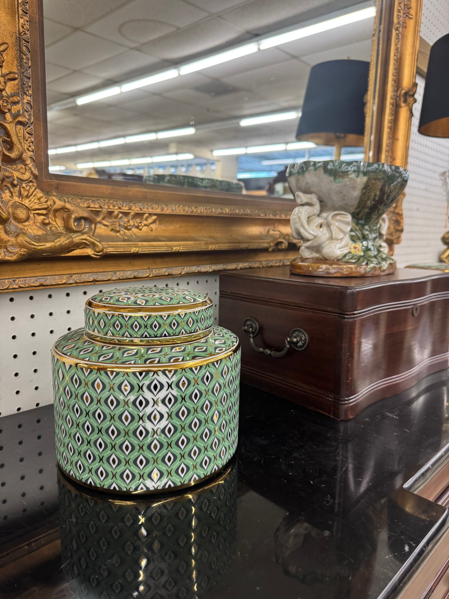 Green Gold Urn