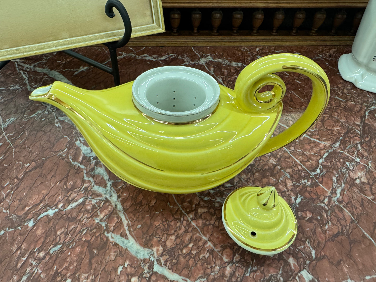 1970 HALL Yellow Aladdin Teapot