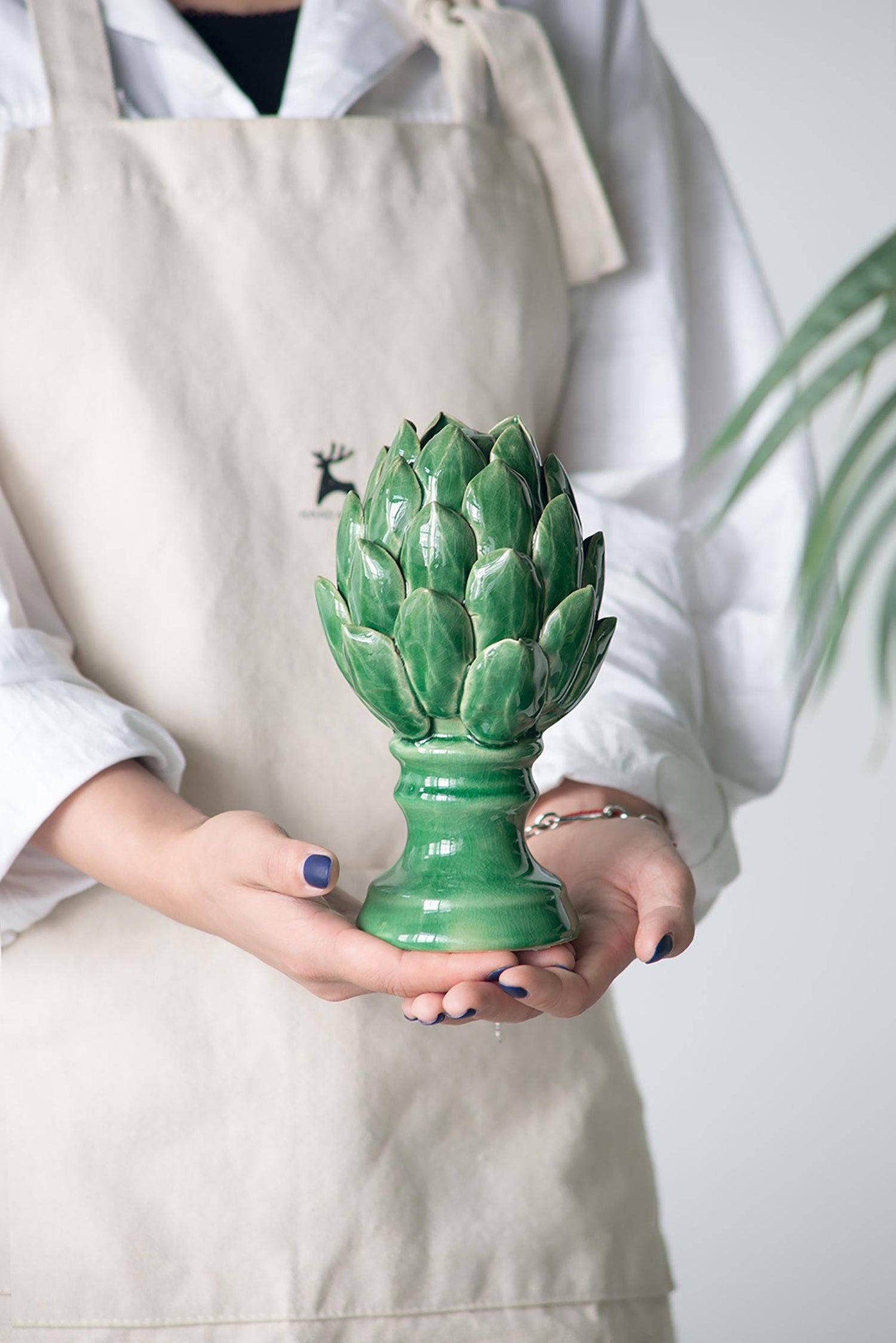 D4x7.5" Blooming Artichoke Accent, Small - Green