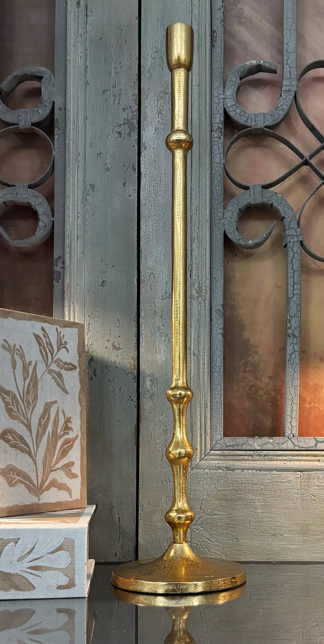 23.5"H GWEN GOLDEN CANDLESTICK